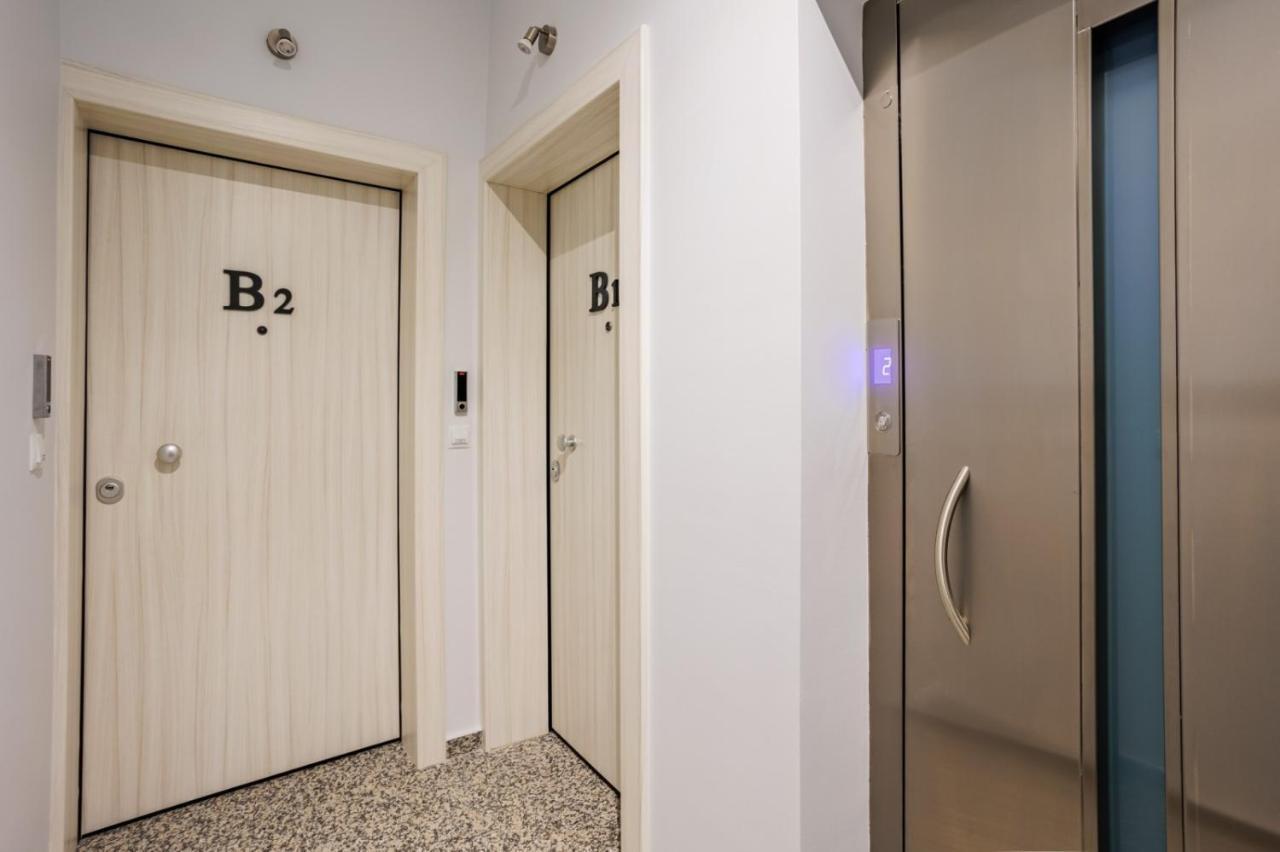 Georgia Seaview Apartment B2 Kalamata Bagian luar foto
